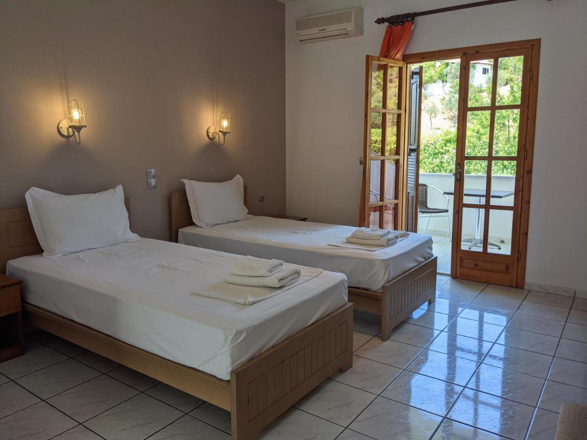 Dream House Apartment อายา ปารัสเกวี ภายนอก รูปภาพ
