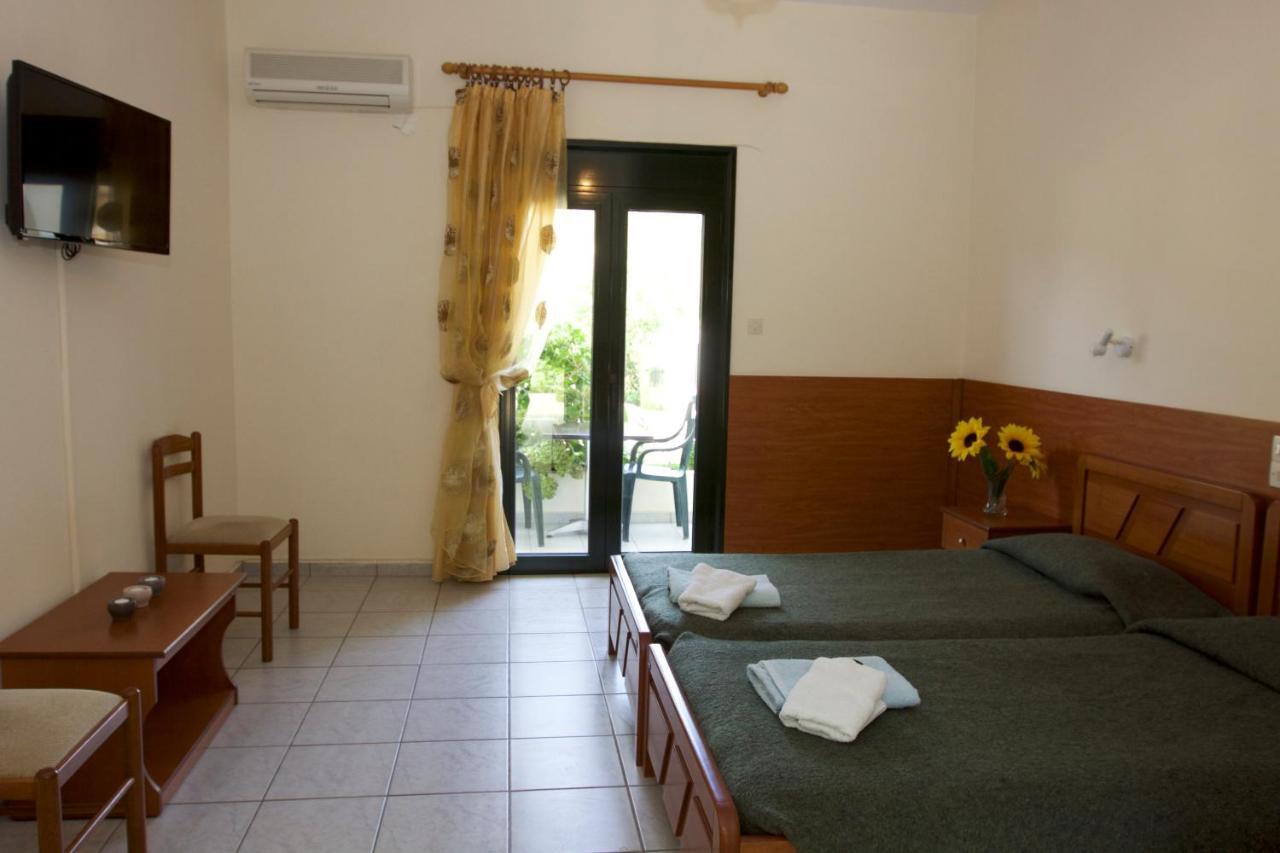 Dream House Apartment อายา ปารัสเกวี ภายนอก รูปภาพ